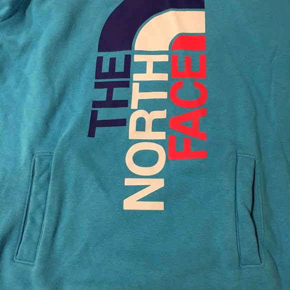 The North Face hoodie. - Picture 7 of 7